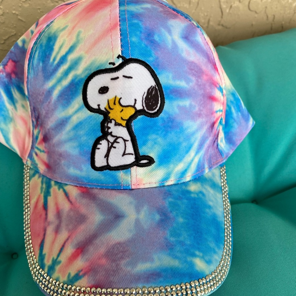 PEANUTS SNOOPY Woodstock tiedie cap Bling Cap summer rhinestone cap new with tag